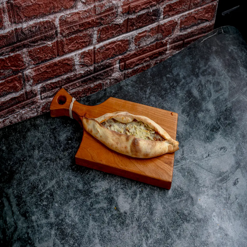 Meat With Potatoes Pie